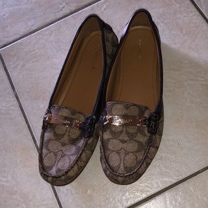 Coach Flats shoes 👞 size 9.5